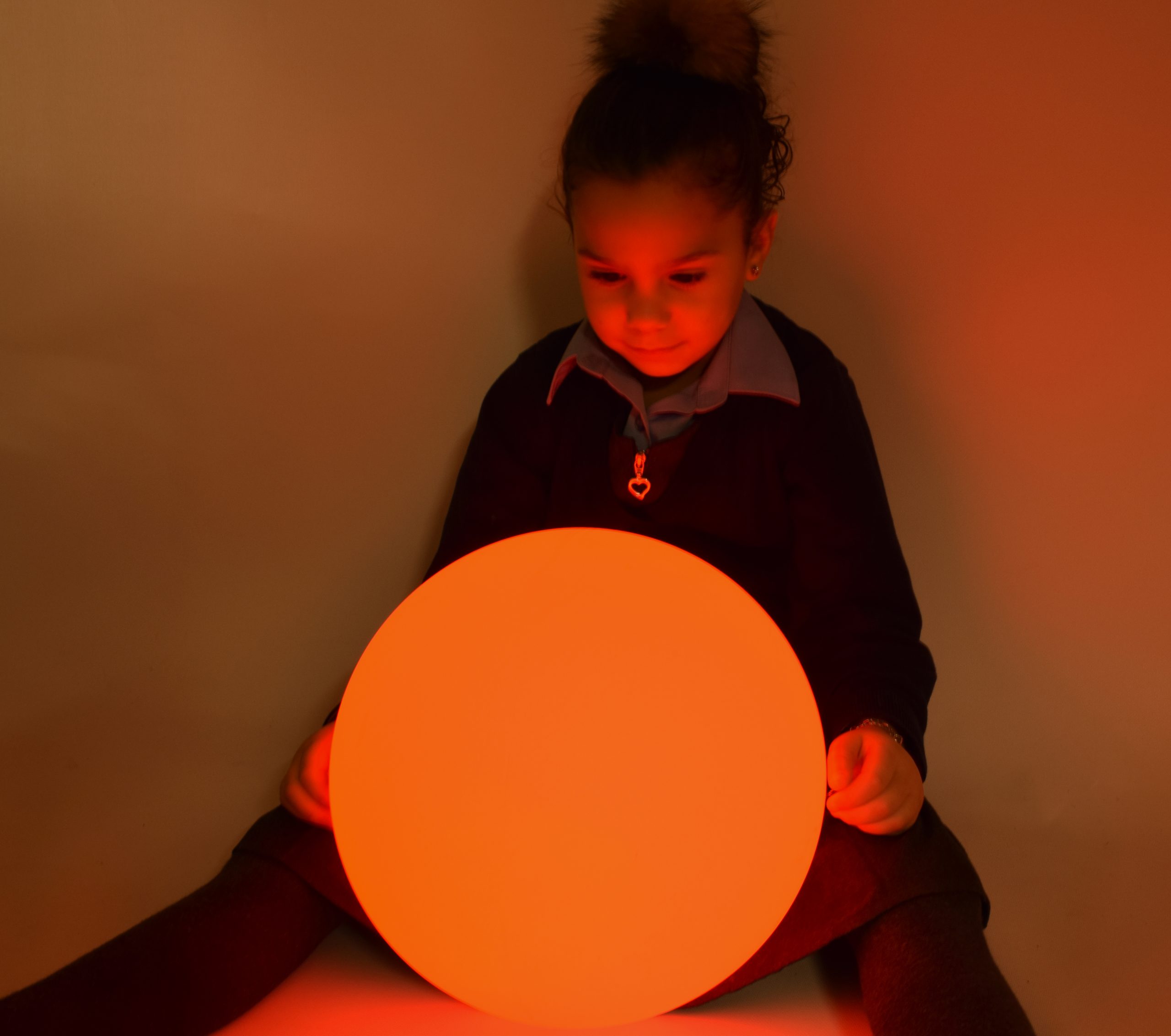 Colour changing mood Sphere | Sensory Tools